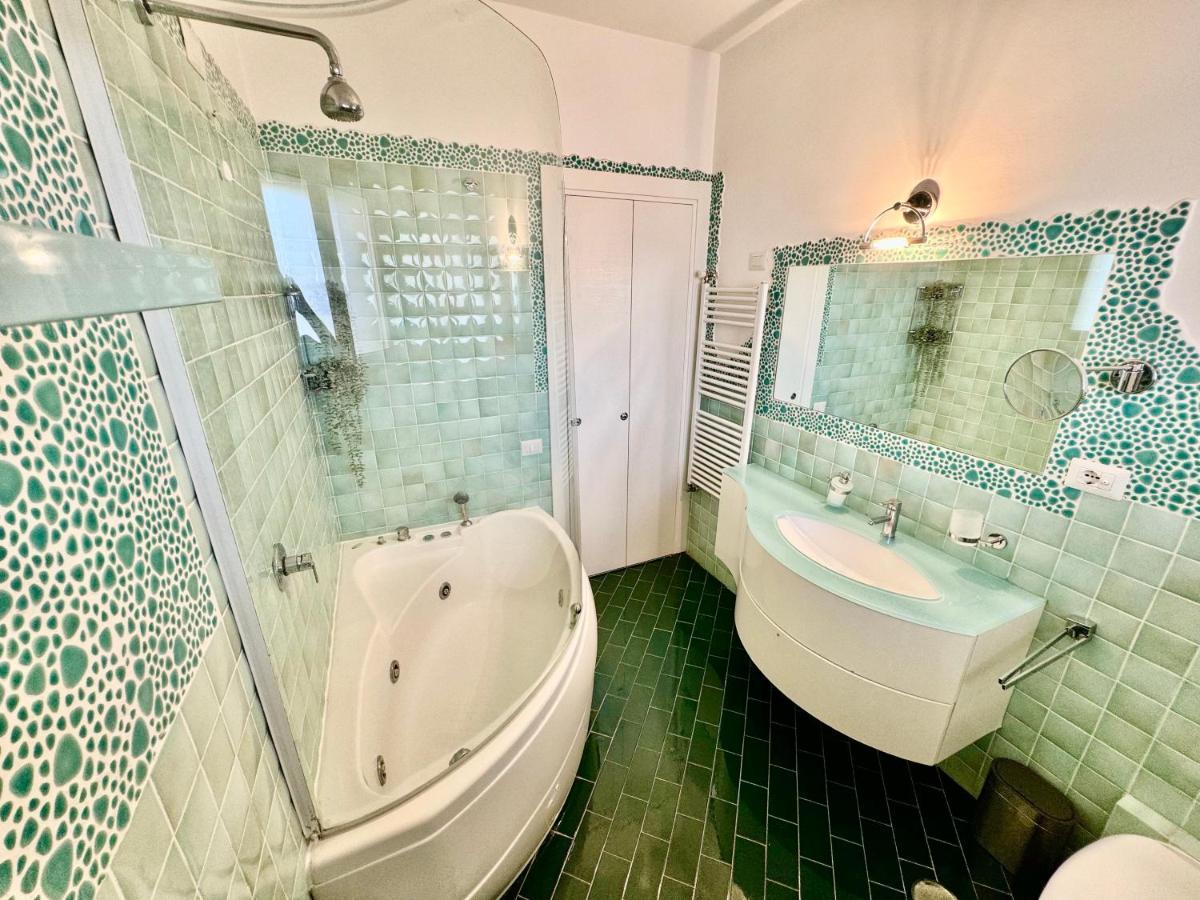 Seaside Suite Civitavecchia Esterno foto